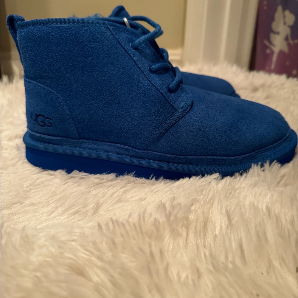 UGG Neumel II Boot Kids 6Y/7.5W Brand New